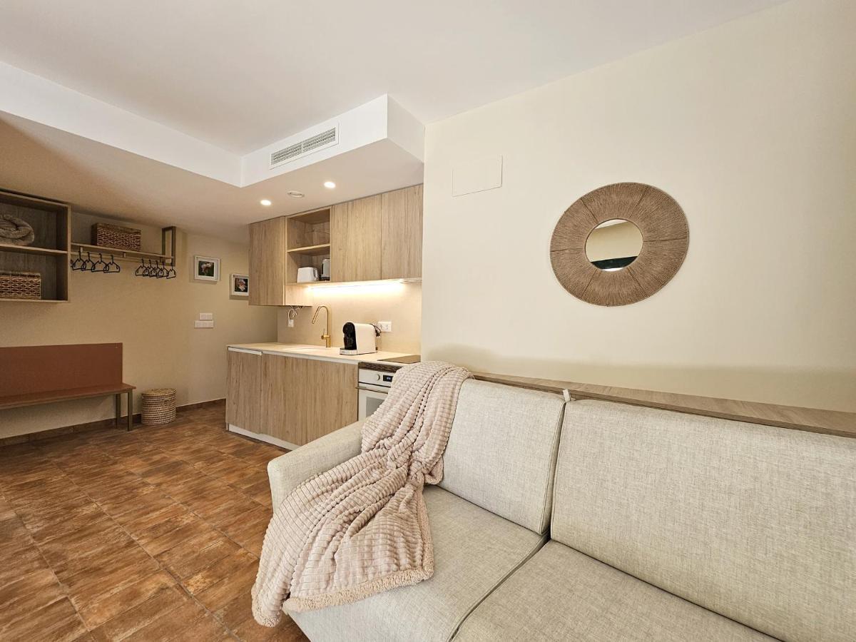Apartamentos Las Ciencias Studio Y Валенсия Экстерьер фото
